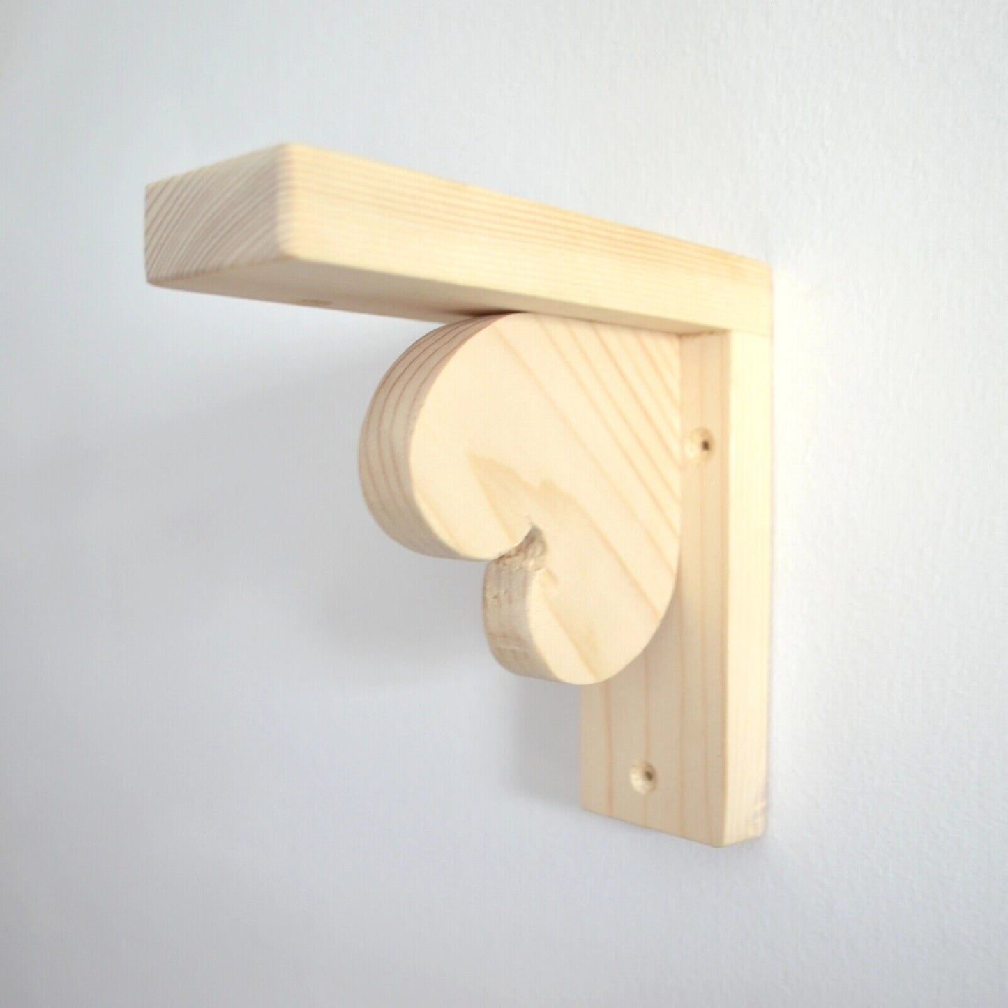 Love Heart Solid Pine Wooden Shelf Brackets For Shelving Eco Friendly Handmade