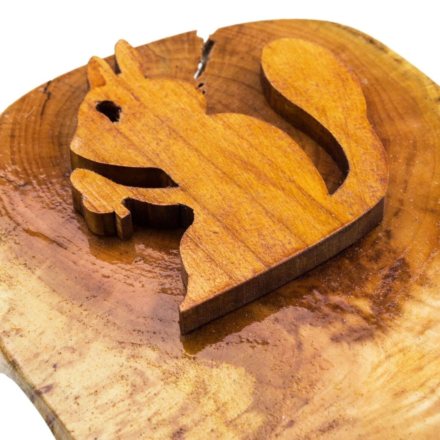 Handmade Rustic Wooden Wall Clock Vintage Round Clock Easy To Install Squirrel
