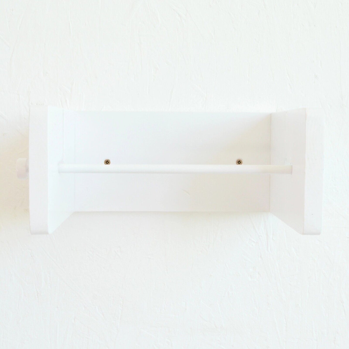 Kitchen Roll Holder Pine Wooden Wall Mounted Paper Roll Towel Dispenser Rustic